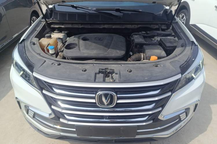 Used CHANGAN CS85 COUPE 2019 1.5T DCT Dynamic Version China VI Standard Engine Bay
