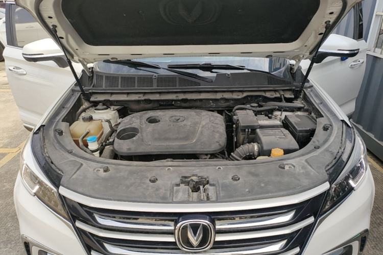Used CHANGAN CS85 COUPE 2019 1.5T DCT Dynamic Version China VI Standard Engine Bay