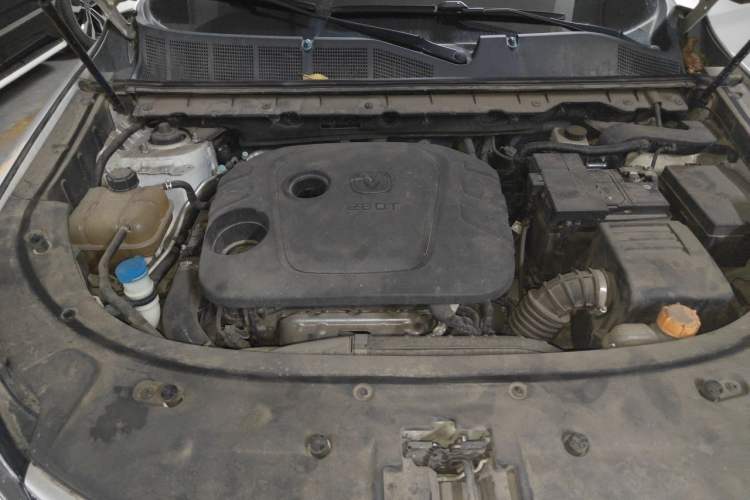 Used CHANGAN CS85 COUPE 2019 1.5T DCT Dynamic Version China VI Standard Engine Bay