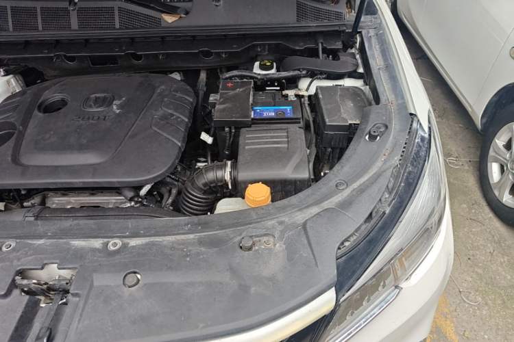 Used CHANGAN CS85 COUPE 2019 1.5T DCT Dynamic Version China VI Standard Engine Bay Left