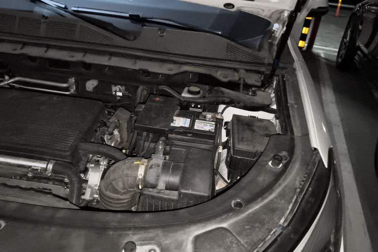 Used CHANGAN CS85 COUPE 2019 2.0T Automatic Version China V Standard Engine Bay Left