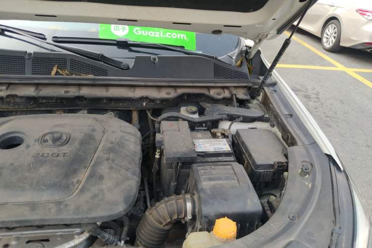 Used CHANGAN CS85 COUPE 2019 1.5T DCT Dynamic Version China VI Standard Engine Bay Left