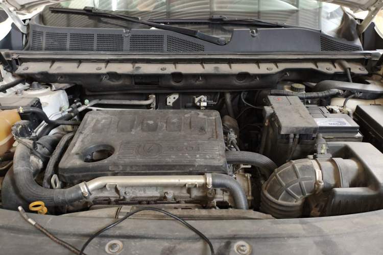 Used CHANGAN CS85 COUPE 2019 2.0T Automatic Version China V Standard Engine Bay Right