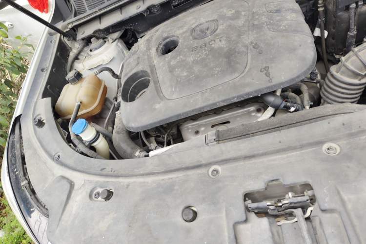 Used CHANGAN CS85 COUPE 2019 1.5T DCT Version China VI Standard Engine Bay Right