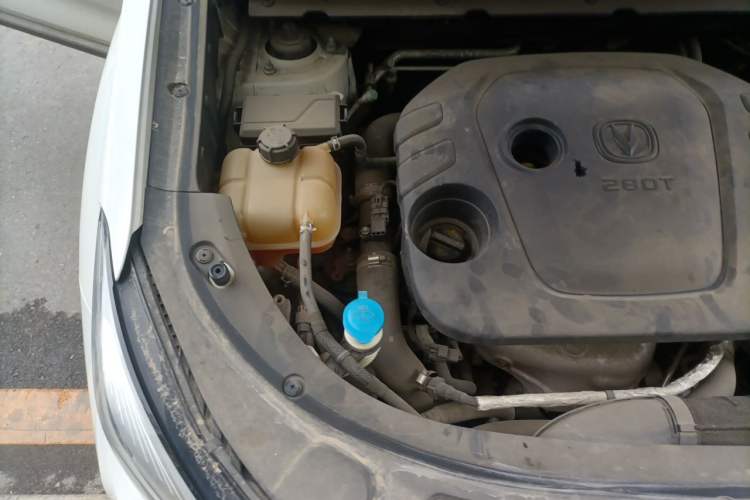 Used CHANGAN CS85 COUPE 2019 1.5T DCT Dynamic Version China VI Standard Engine Bay Right
