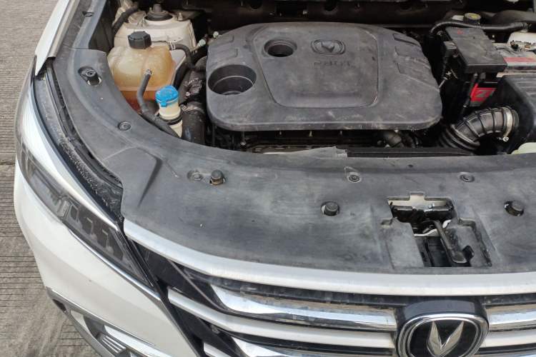 Used CHANGAN CS85 COUPE 2019 1.5T DCT Luxury Version China VI Standard Engine Bay Right