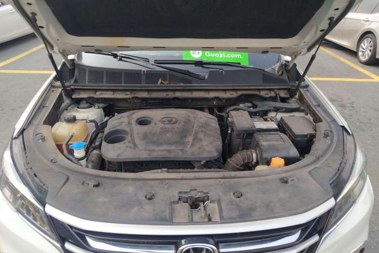 Used CHANGAN CS85 COUPE 2019 1.5T DCT Dynamic Version China VI Standard Engine Bay
