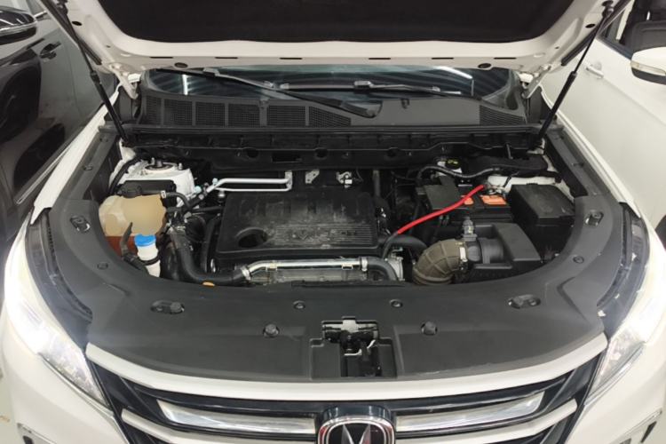 Used CHANGAN CS85 COUPE 2019 2.0T Automatic Version China V Standard Engine Bay