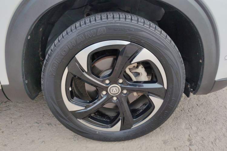Used CHANGAN CS85 COUPE 2019 2.0T Automatic Luxury Edition China VI Standard Exterior 2