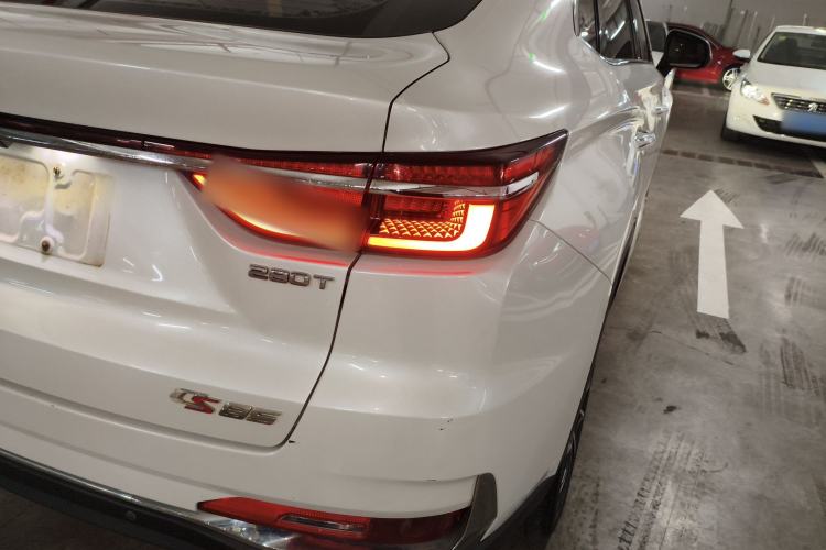 Used CHANGAN CS85 COUPE 2019 1.5T DCT Dynamic Version China VI Standard Exterior 3