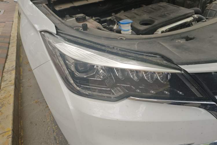 Used CHANGAN CS85 COUPE 2019 2.0T Automatic Luxury Edition China V Standard Exterior 6