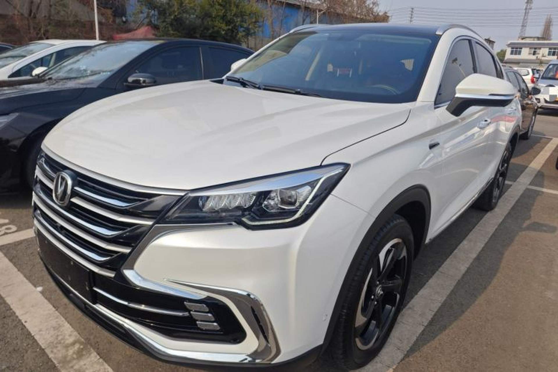 Used CHANGAN CS85 COUPE 2019 2.0T Automatic Luxury Edition China V Standard Front Left 45 Deg