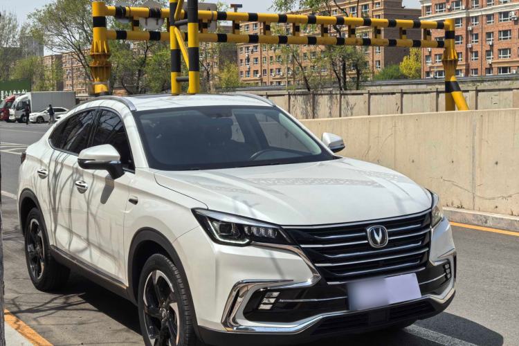 Used CHANGAN CS85 COUPE 2019 2.0T Automatic Version China V Standard Front Right 45 Deg