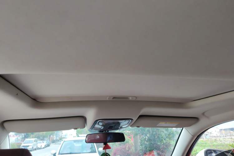 Used CHANGAN CS85 COUPE 2019 1.5T DCT Version China VI Standard Headliner