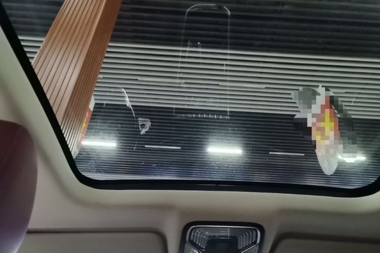 Used CHANGAN CS85 COUPE 2019 1.5T DCT Luxury Version China VI Standard Headliner