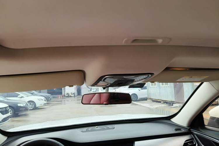 Used CHANGAN CS85 COUPE 2019 1.5T DCT Version China VI Standard Headliner