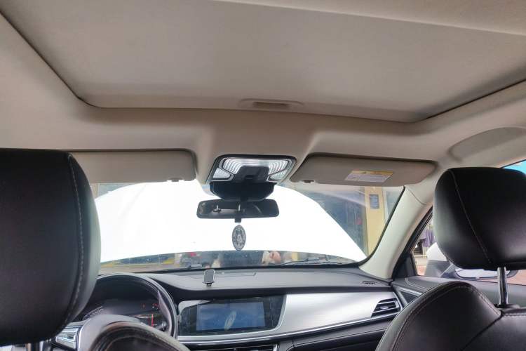Used CHANGAN CS85 COUPE 2019 1.5T DCT Version China VI Standard Headliner