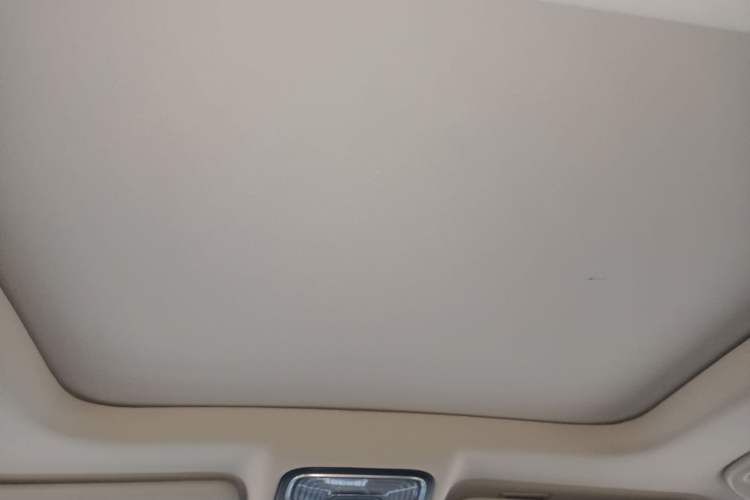 Used CHANGAN CS85 COUPE 2019 1.5T DCT Luxury Version China VI Standard Headliner