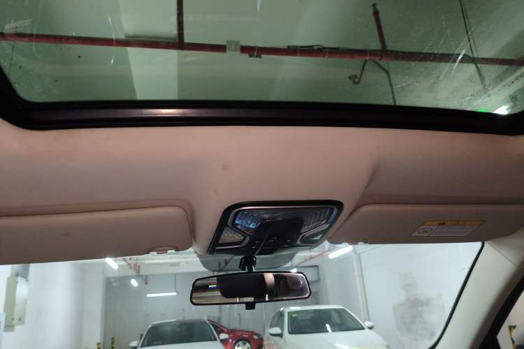 Used CHANGAN CS85 COUPE 2019 1.5T DCT Dynamic Version China VI Standard Headliner