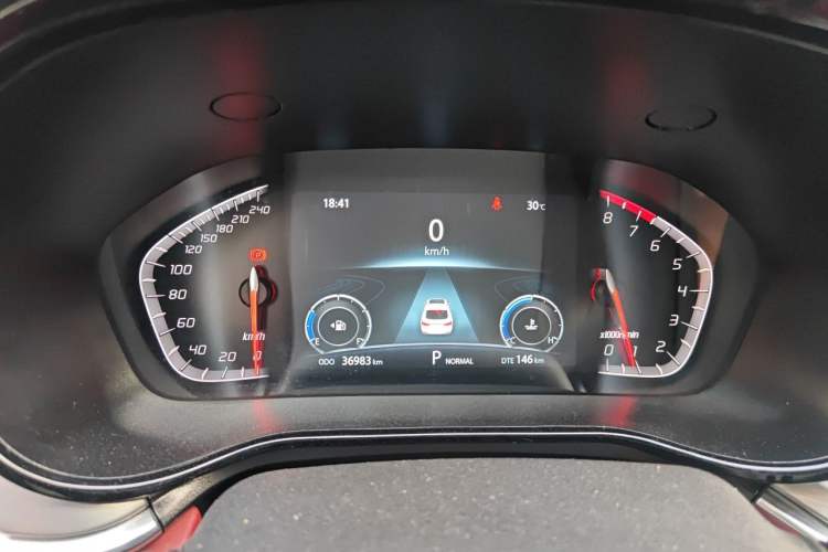 Used CHANGAN CS85 COUPE 2019 1.5T DCT Version China VI Standard Instrument Cluster
