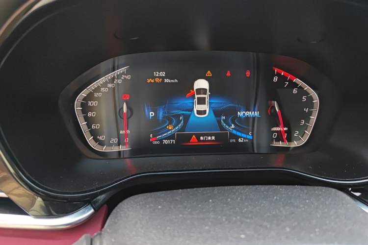 Used CHANGAN CS85 COUPE 2019 2.0T Automatic Luxury Edition China VI Standard Instrument Cluster