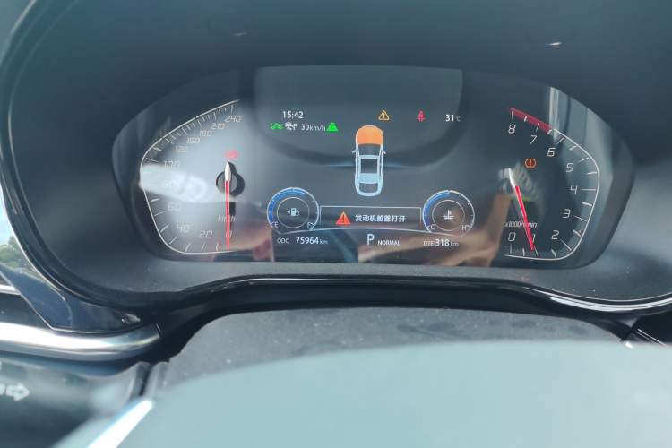 Used CHANGAN CS85 COUPE 2019 2.0T Automatic Luxury Edition China VI Standard Instrument Cluster