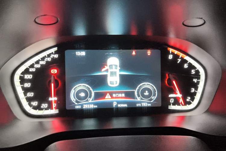 Used CHANGAN CS85 COUPE 2019 2.0T Automatic Version China V Standard Instrument Cluster