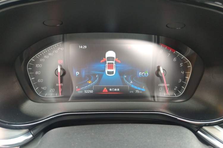 Used CHANGAN CS85 COUPE 2019 1.5T DCT Dynamic Version China VI Standard Instrument Cluster