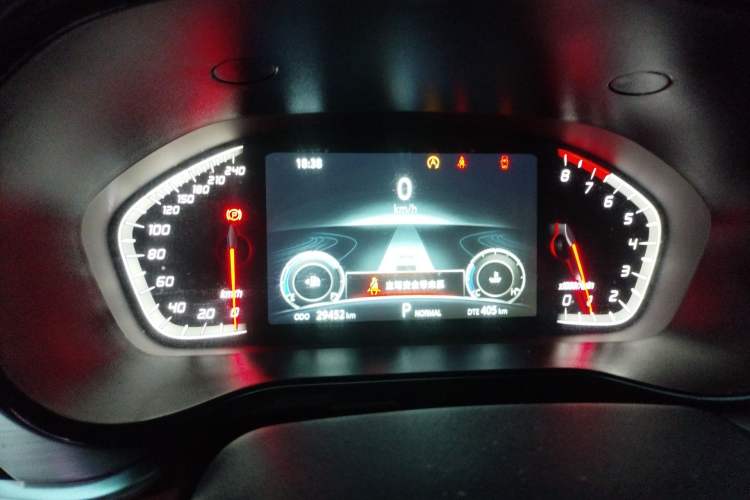 Used CHANGAN CS85 COUPE 2019 1.5T DCT Dynamic Version China VI Standard Instrument Cluster