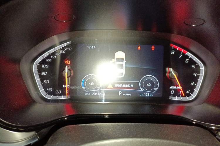 Used CHANGAN CS85 COUPE 2019 1.5T DCT Version China VI Standard Instrument Cluster