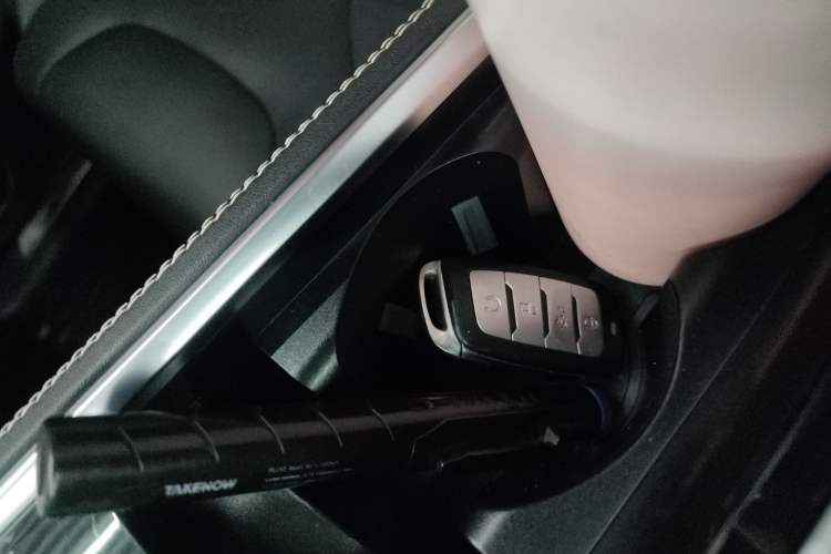 Used CHANGAN CS85 COUPE 2019 2.0T Automatic Version China V Standard Interior 1