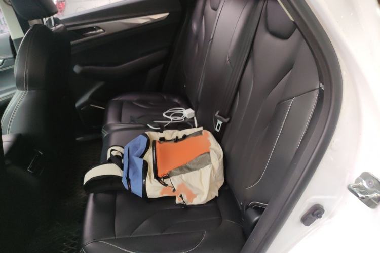 Used CHANGAN CS85 COUPE 2019 2.0T Automatic Version China V Standard Interior 4