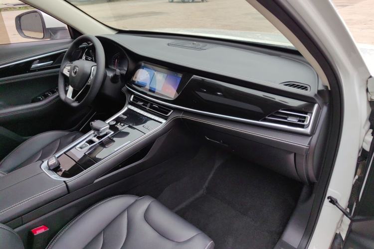 Used CHANGAN CS85 COUPE 2019 2.0T Automatic Luxury Edition China VI Standard Interior 5