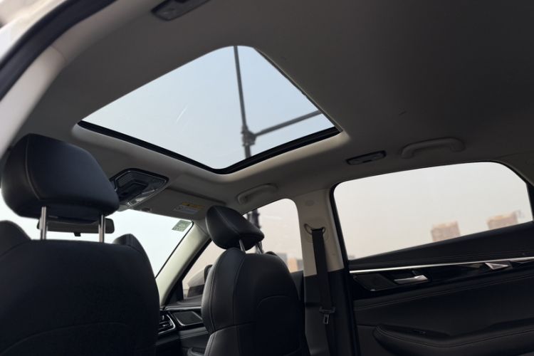 Used CHANGAN CS85 COUPE 2019 2.0T Automatic Luxury Edition China VI Standard Interior 8