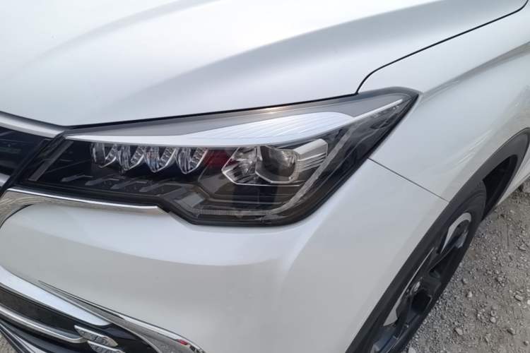 Used CHANGAN CS85 COUPE 2019 2.0T Automatic Luxury Edition China VI Standard Left Front Headlight
