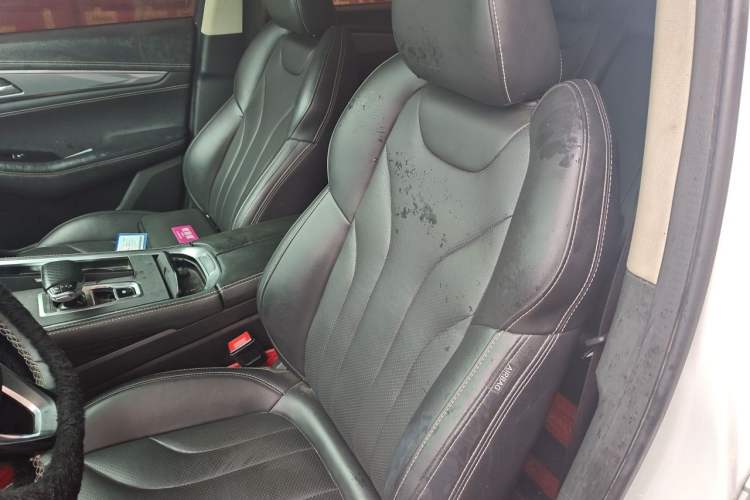 Used CHANGAN CS85 COUPE 2019 1.5T DCT Dynamic Version China VI Standard Left Front Seat