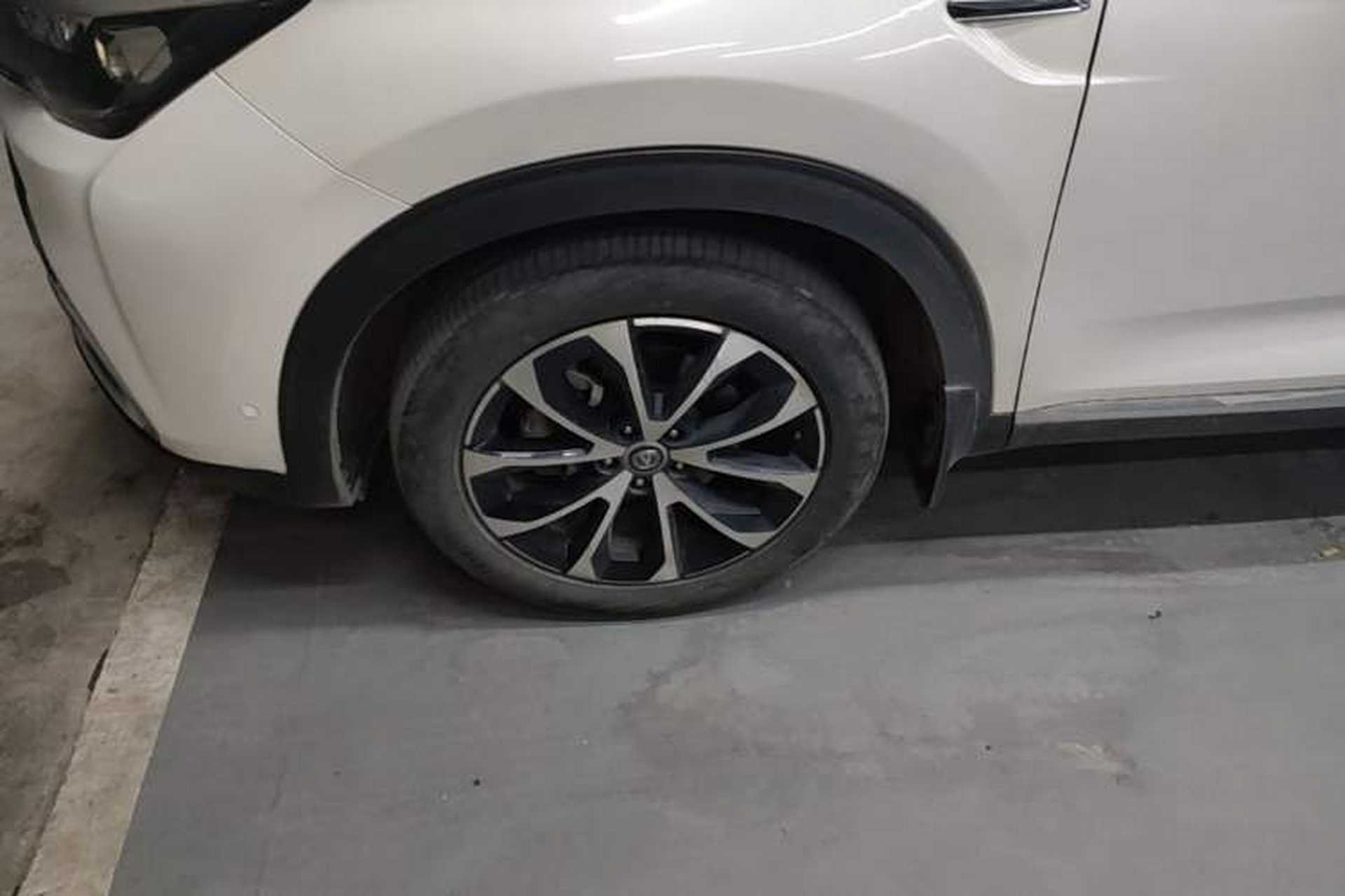 Used CHANGAN CS85 COUPE 2019 2.0T Automatic Smart Version China VI Standard Left Front Wheel Hub