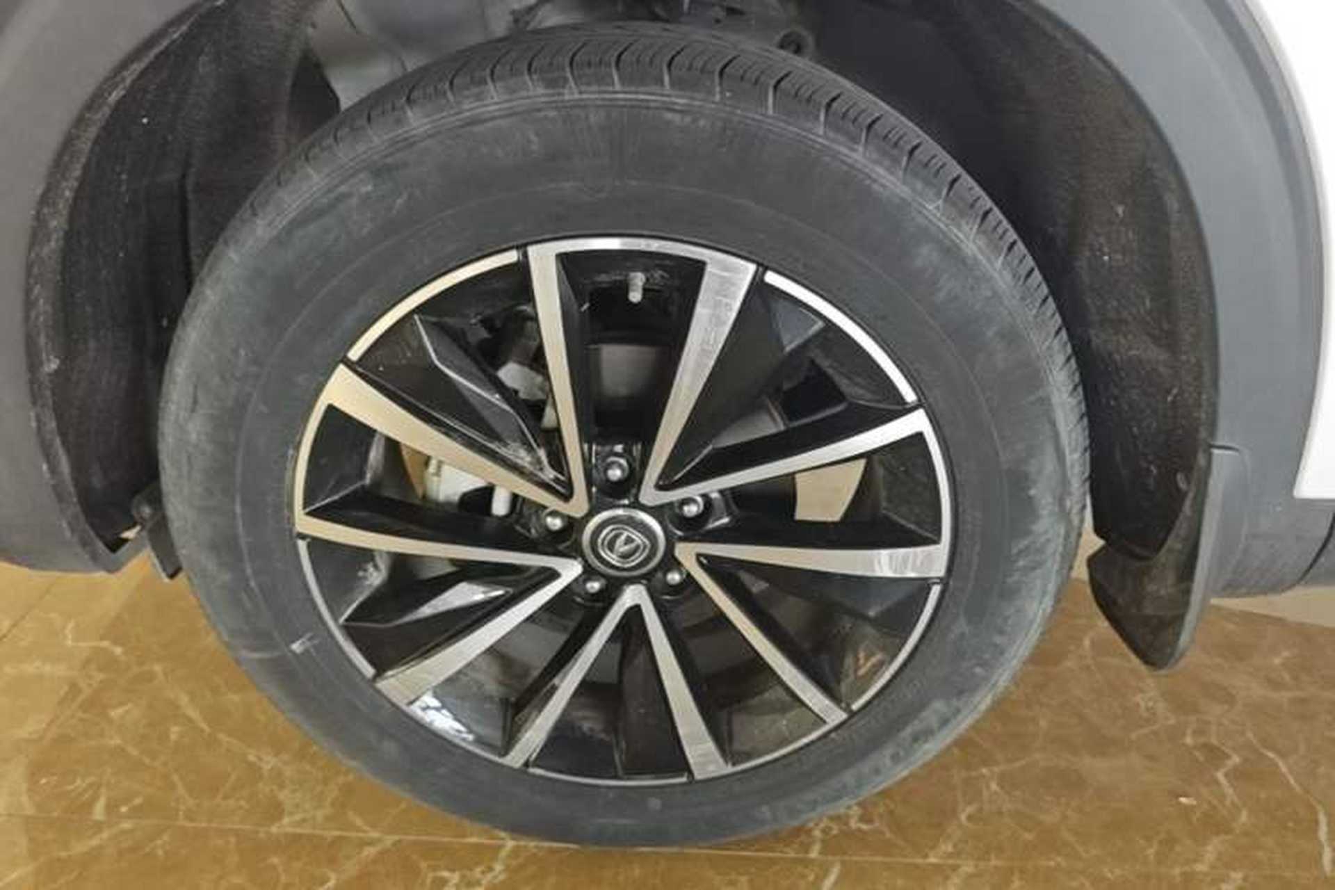 Used CHANGAN CS85 COUPE 2019 1.5T DCT Version China VI Standard Left Front Wheel Hub