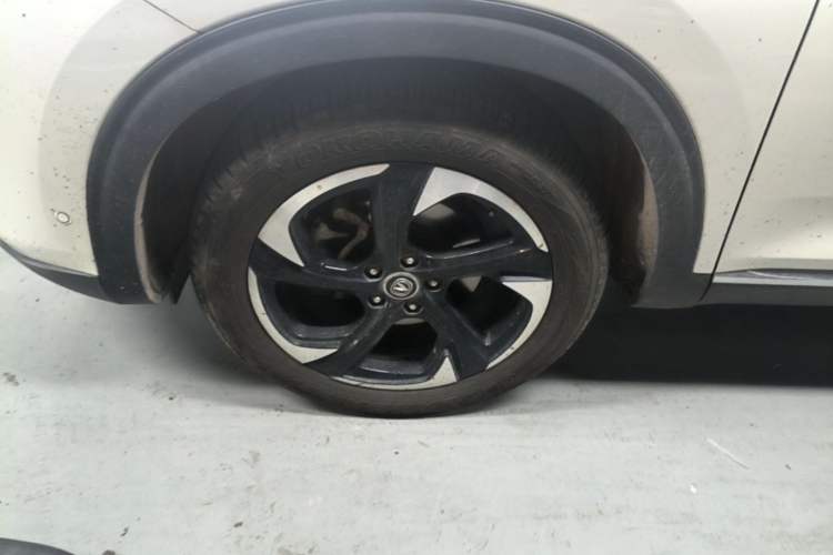 Used CHANGAN CS85 COUPE 2019 2.0T Automatic Smart Version China VI Standard Left Front Wheel Hub