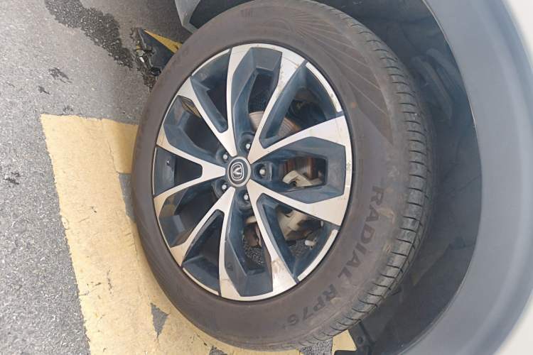 Used CHANGAN CS85 COUPE 2019 1.5T DCT Dynamic Version China VI Standard Left Front Wheel Hub