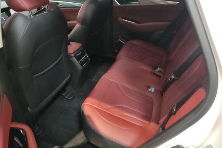 Used CHANGAN CS85 COUPE 2019 1.5T DCT Dynamic Version China VI Standard Left Rear Seat