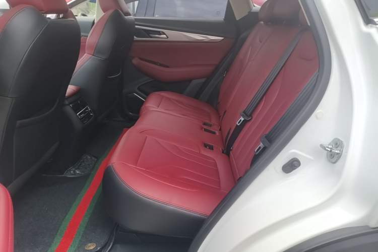 Used CHANGAN CS85 COUPE 2019 1.5T DCT Dynamic Version China VI Standard Left Rear Seat
