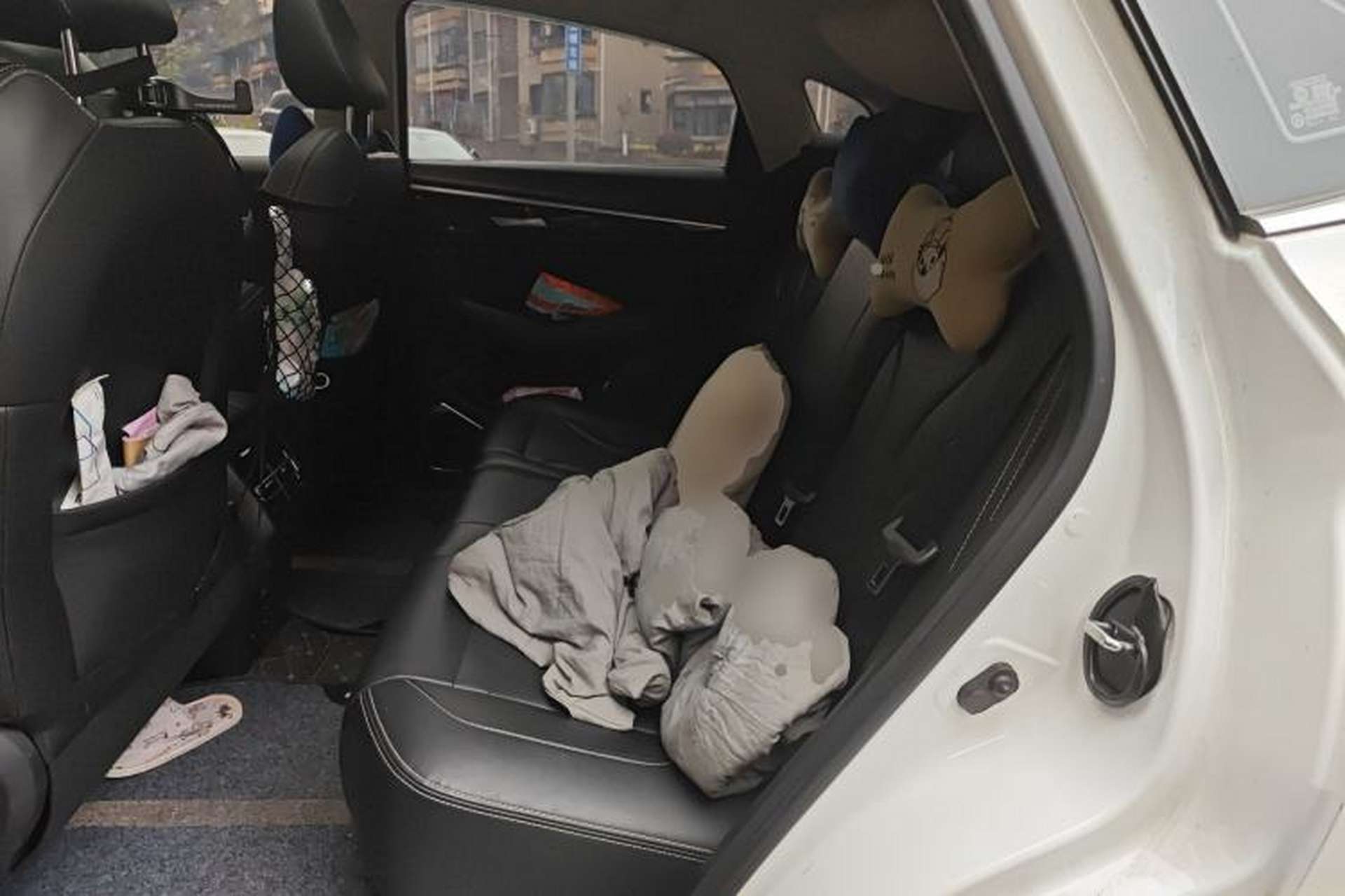 Used CHANGAN CS85 COUPE 2019 2.0T Automatic Luxury Edition China V Standard Left Rear Seat