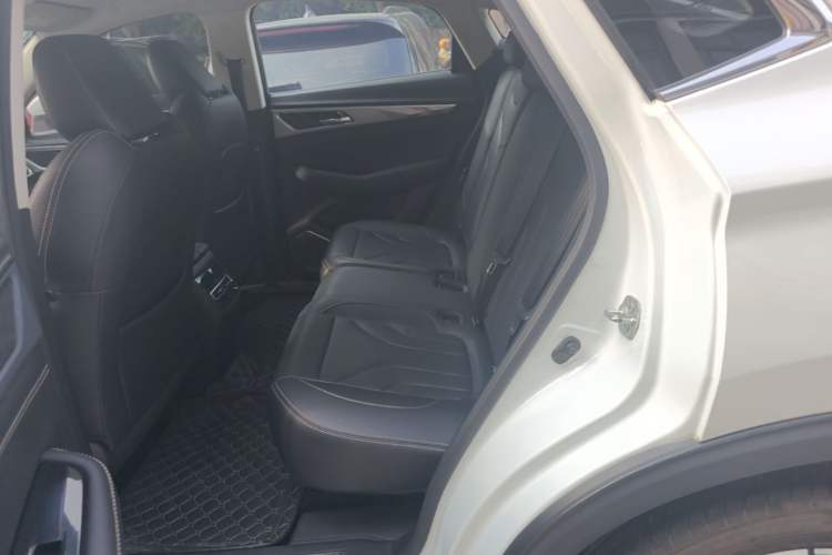 Used CHANGAN CS85 COUPE 2019 1.5T DCT Dynamic Version China VI Standard Left Rear Seat