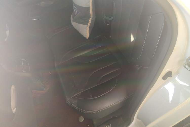 Used CHANGAN CS85 COUPE 2019 1.5T DCT Version China VI Standard Left Rear Seat