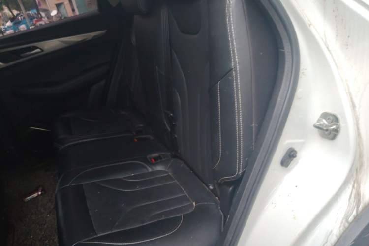 Used CHANGAN CS85 COUPE 2019 1.5T DCT Dynamic Version China VI Standard Left Rear Seat