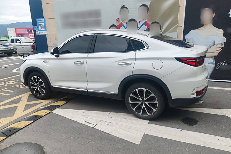 Used CHANGAN CS85 COUPE 2019 1.5T DCT Dynamic Version China VI Standard Left Side