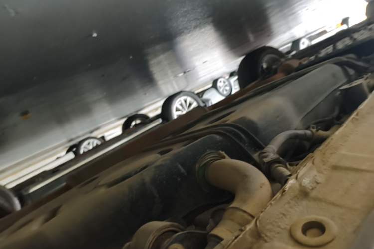 Used CHANGAN CS85 COUPE 2019 1.5T DCT Version China VI Standard Left Side Sill