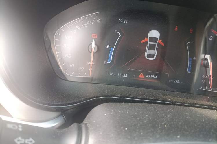 Used CHANGAN CS85 COUPE 2019 1.5T DCT Version China VI Standard Odometer Close Up