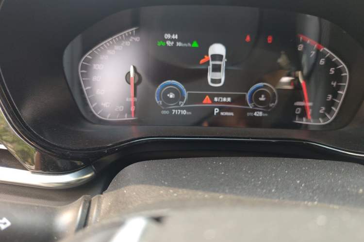 Used CHANGAN CS85 COUPE 2019 2.0T Automatic Luxury Edition China VI Standard Odometer Close Up